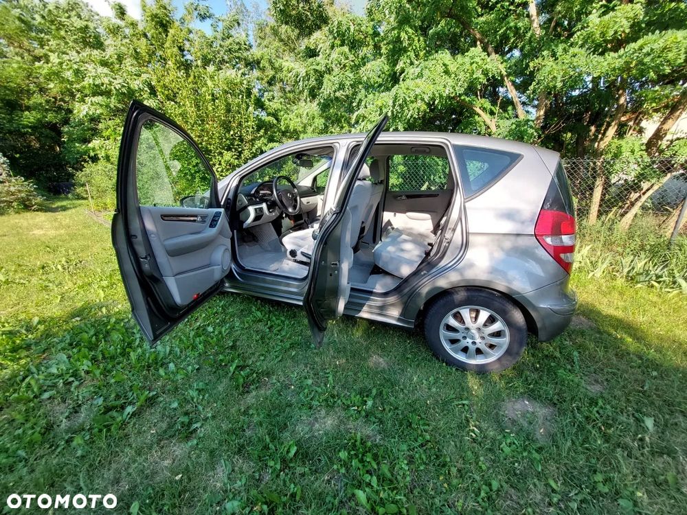 Mercedes-Benz Klasa A 150 Autotronic Elegance - 6
