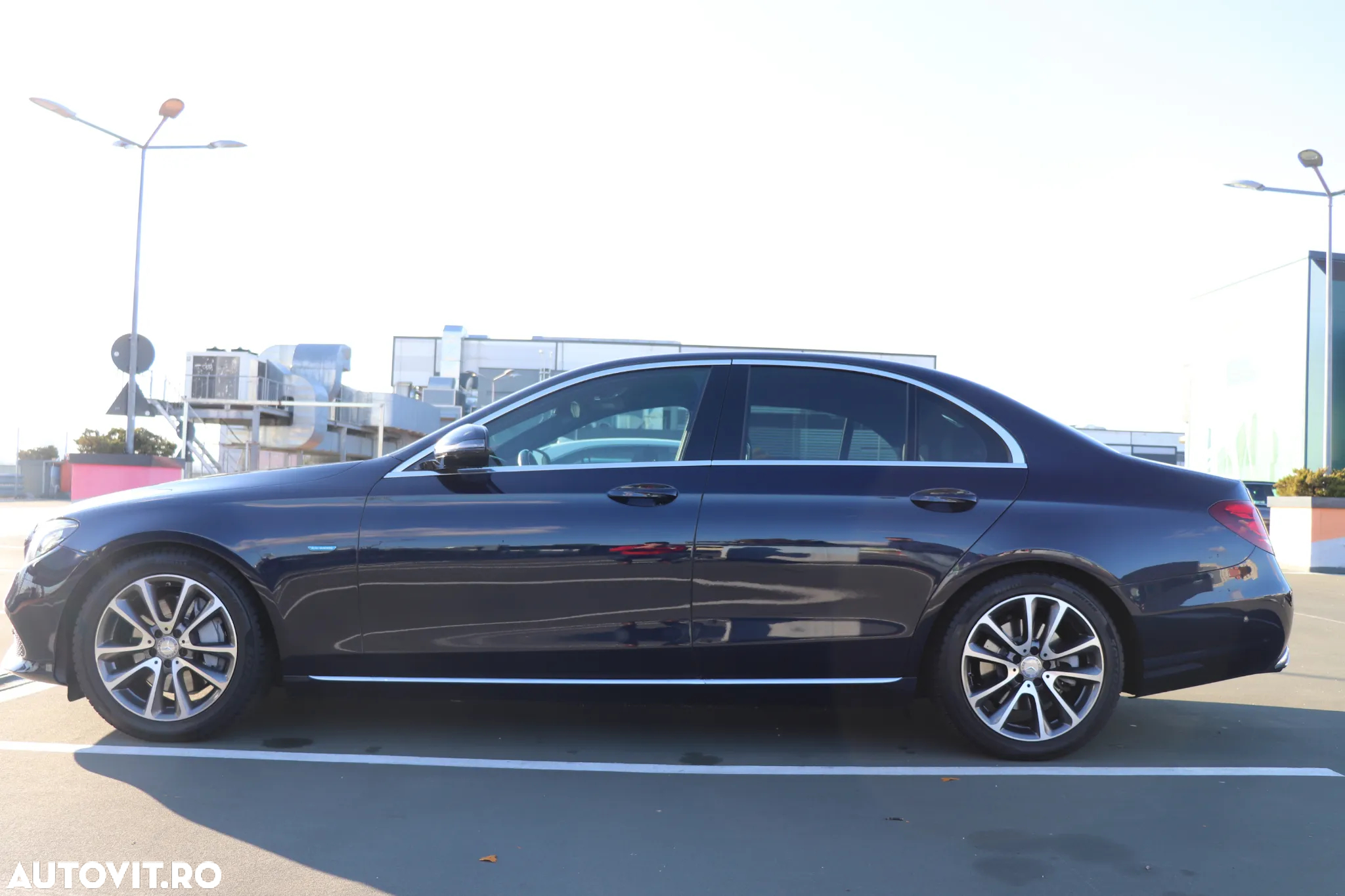 Mercedes-Benz E 350e 9G-TRONIC Avantgarde - 3