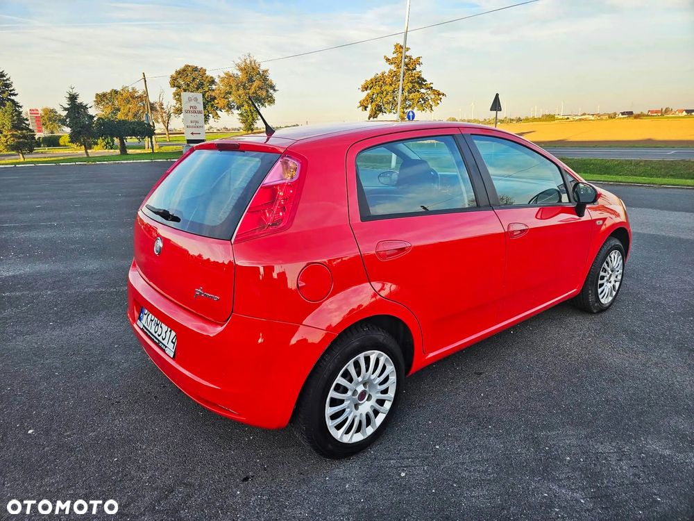 Fiat Grande Punto - 19