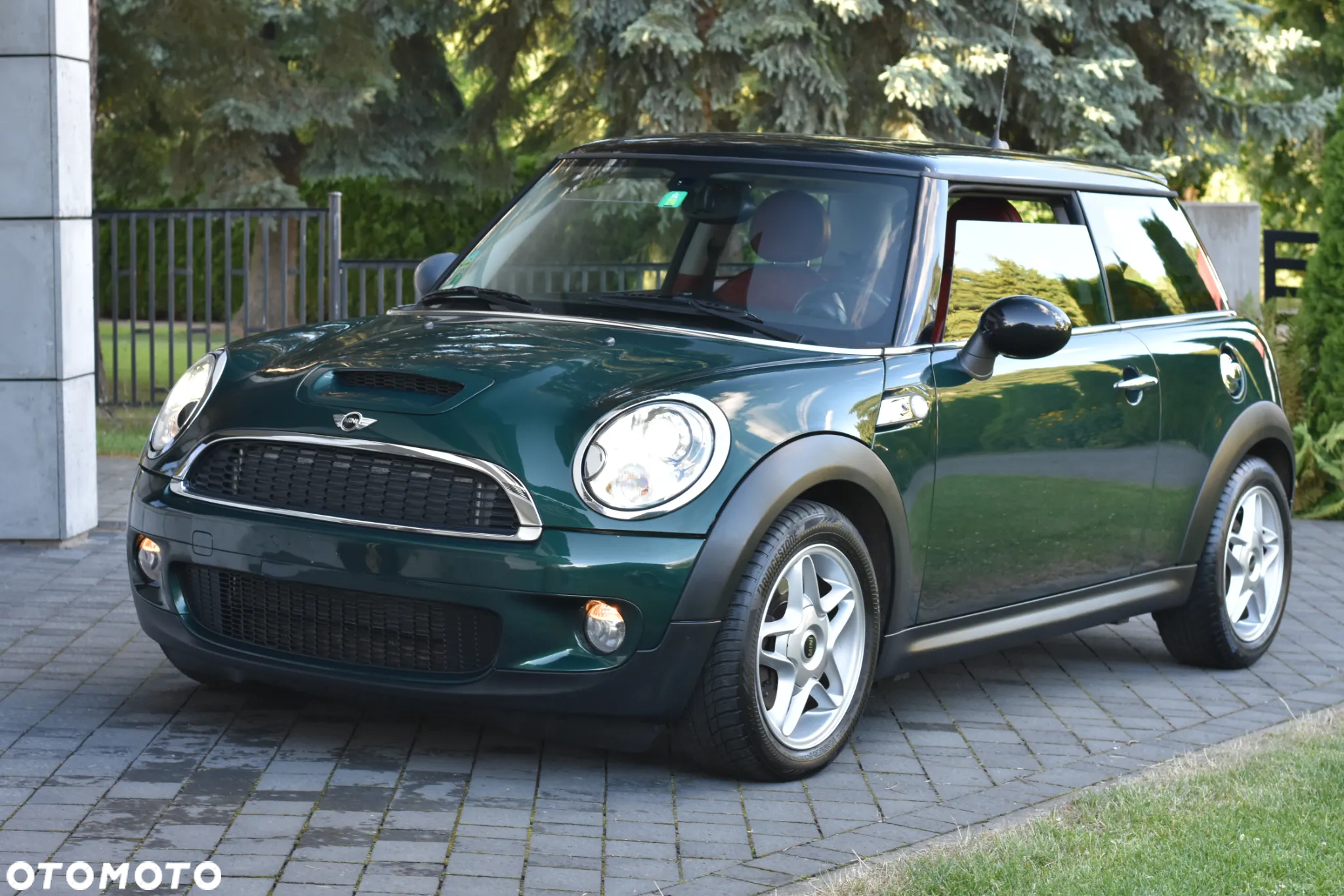 MINI Cooper S 50 Mayfair - 17
