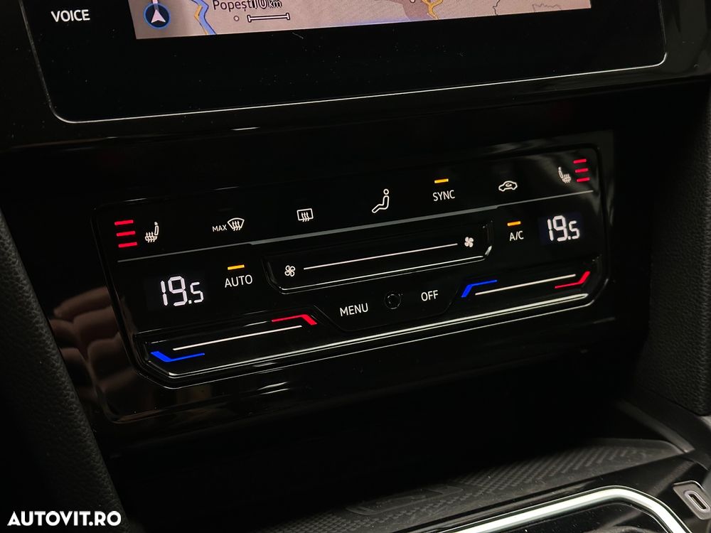 Volkswagen Passat - 12