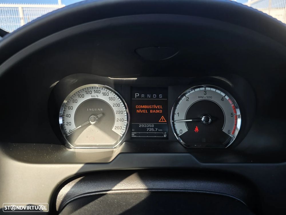 Jaguar XF 3.0 D V6 S Premium Luxury - 16
