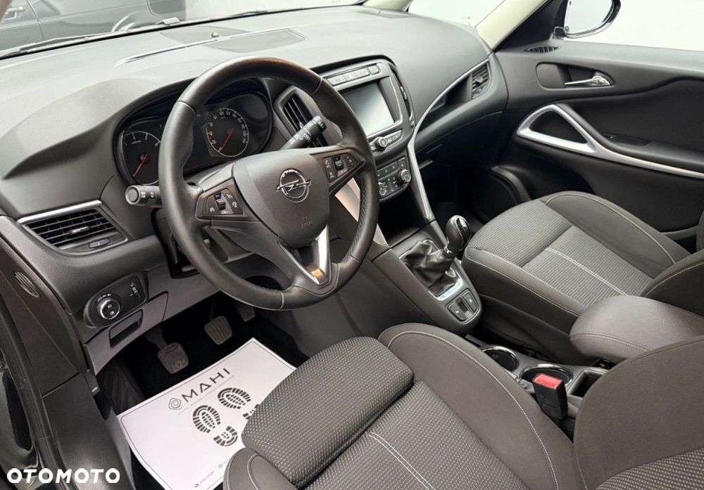 Opel Zafira 1.4 Turbo ON - 23