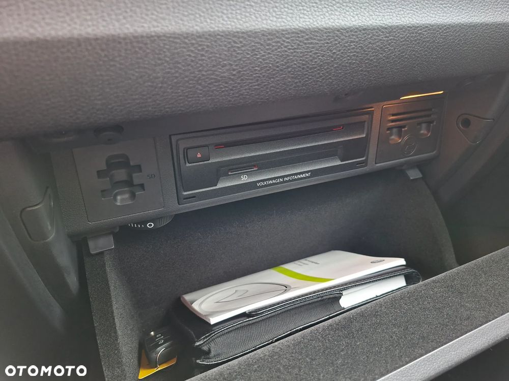 Volkswagen Golf Sportsvan 1.2 TSI BlueMotion Technology Lounge - 32