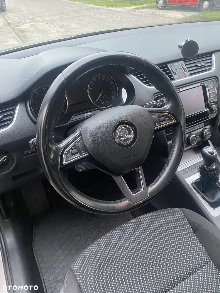 Skoda Octavia 1.4 TSI Ambition - 12