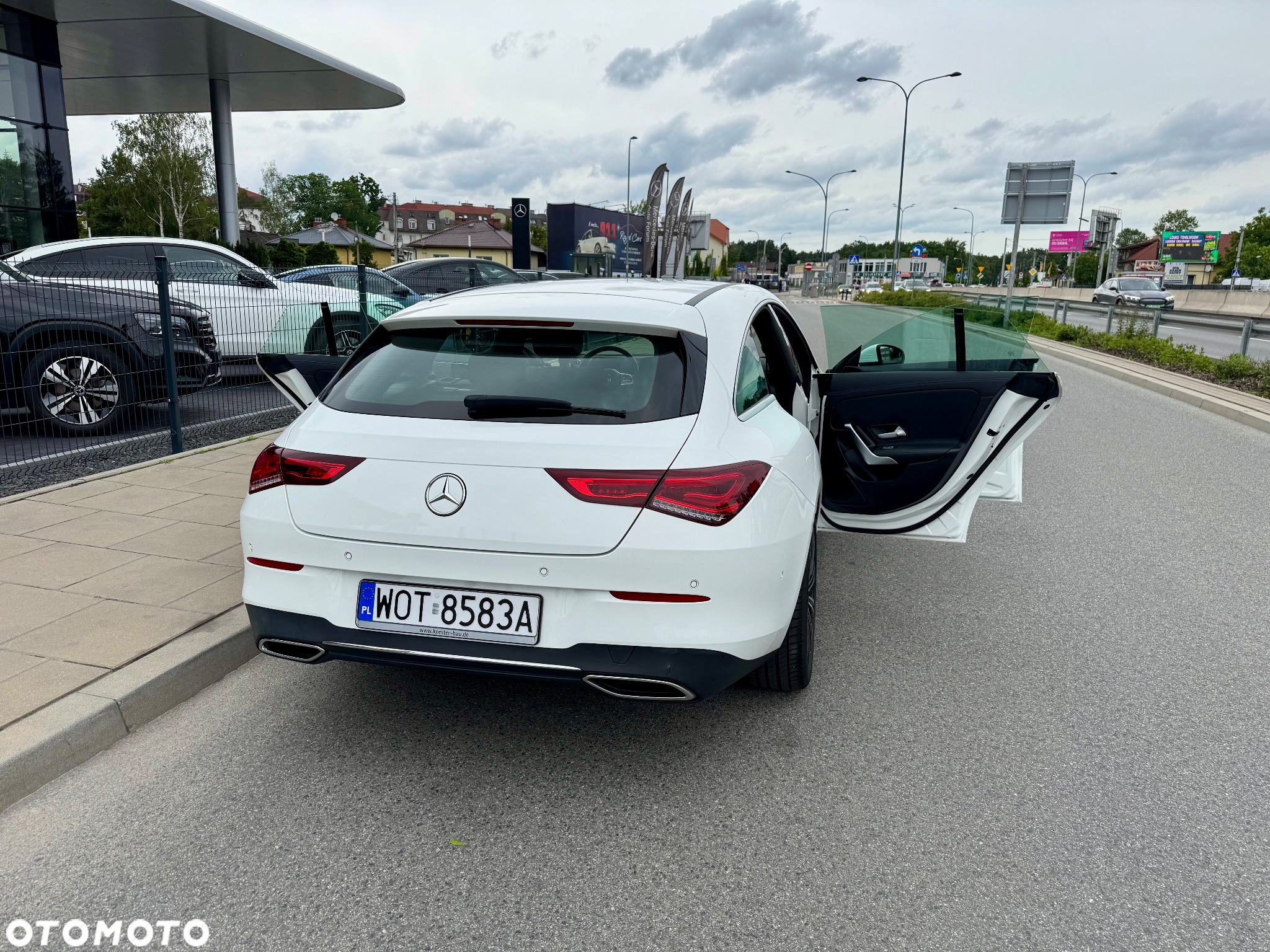 Mercedes-Benz CLA 200 d 8G-DCT - 13