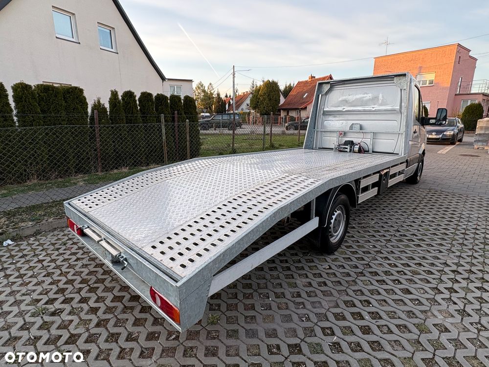 Mercedes-Benz Sprinter - 6