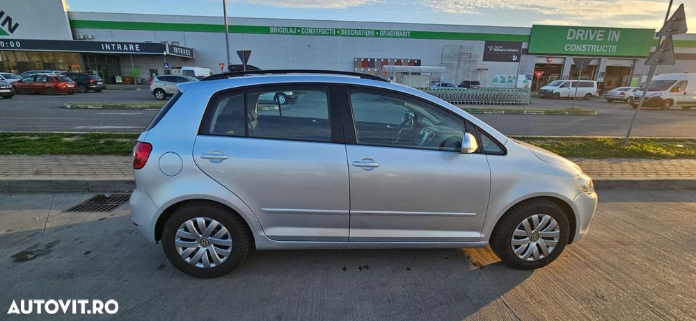 Volkswagen Golf 1.6 Comfortline - 6