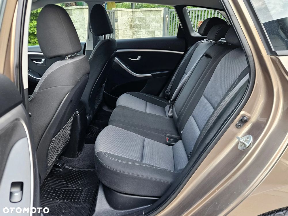 Hyundai i30 1.6 GDI Comfort - 7