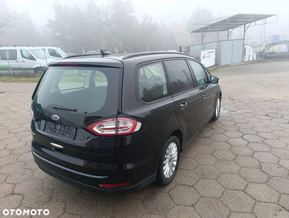 Ford Galaxy 2.0 EcoBlue Titanium - 3