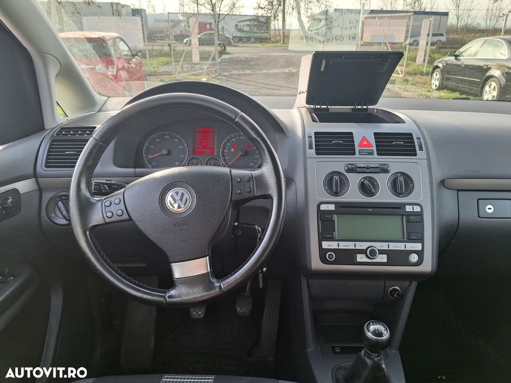 Volkswagen Touran 1.4 TSI United - 4