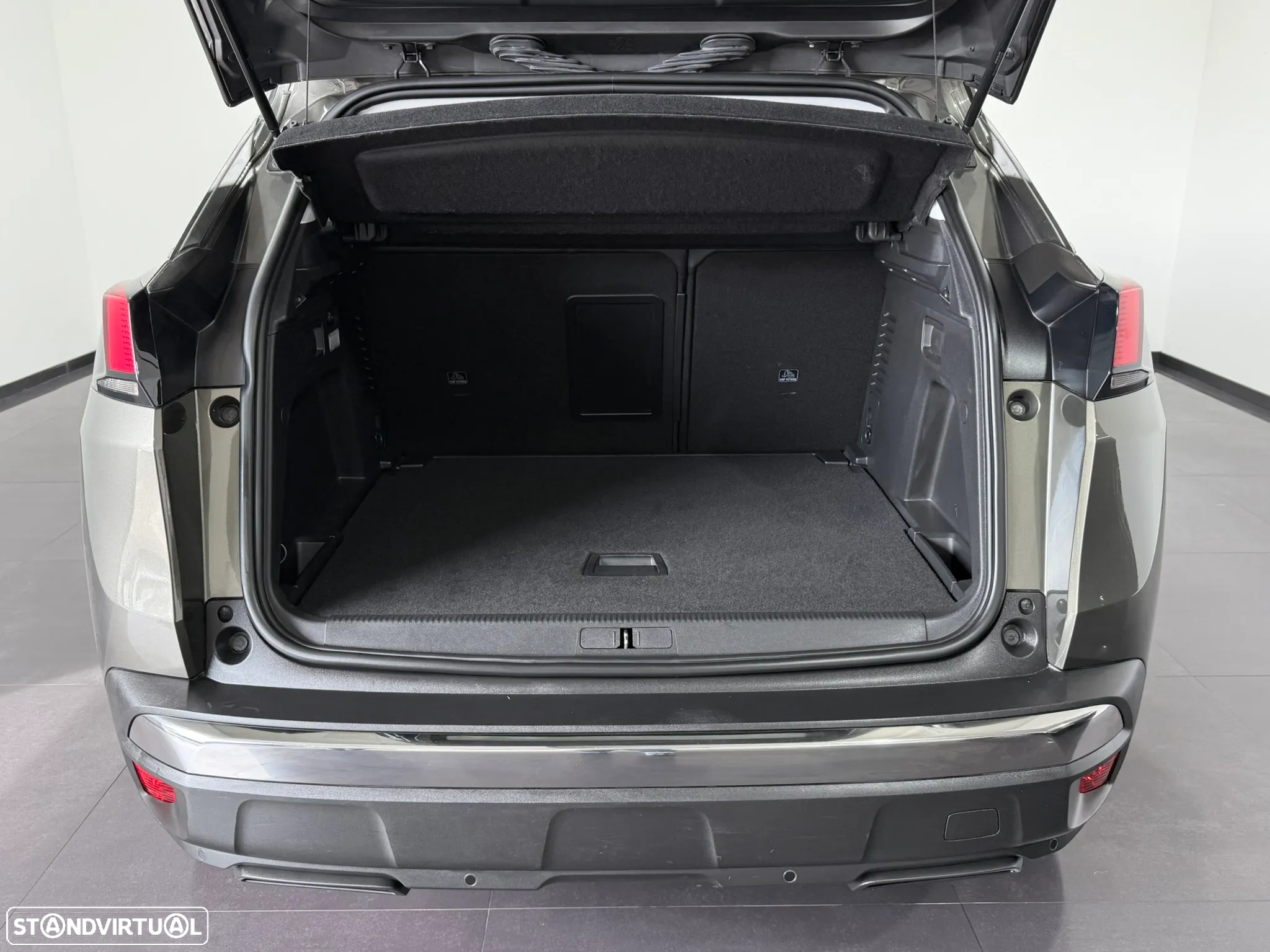 Peugeot 3008 1.5 BlueHDi Allure - 43