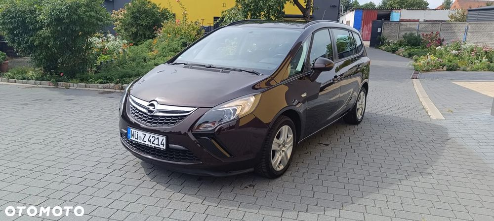 Opel Zafira 2015 photo 2