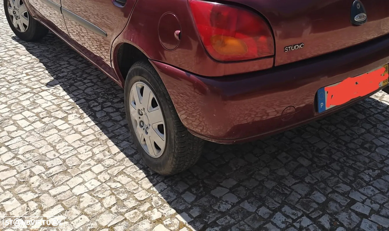 Ford Fiesta 1.25 Studio - 18