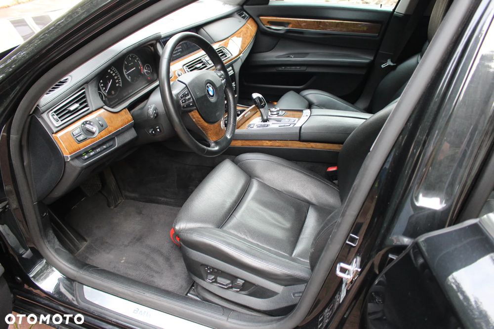 BMW Seria 7 730d - 10