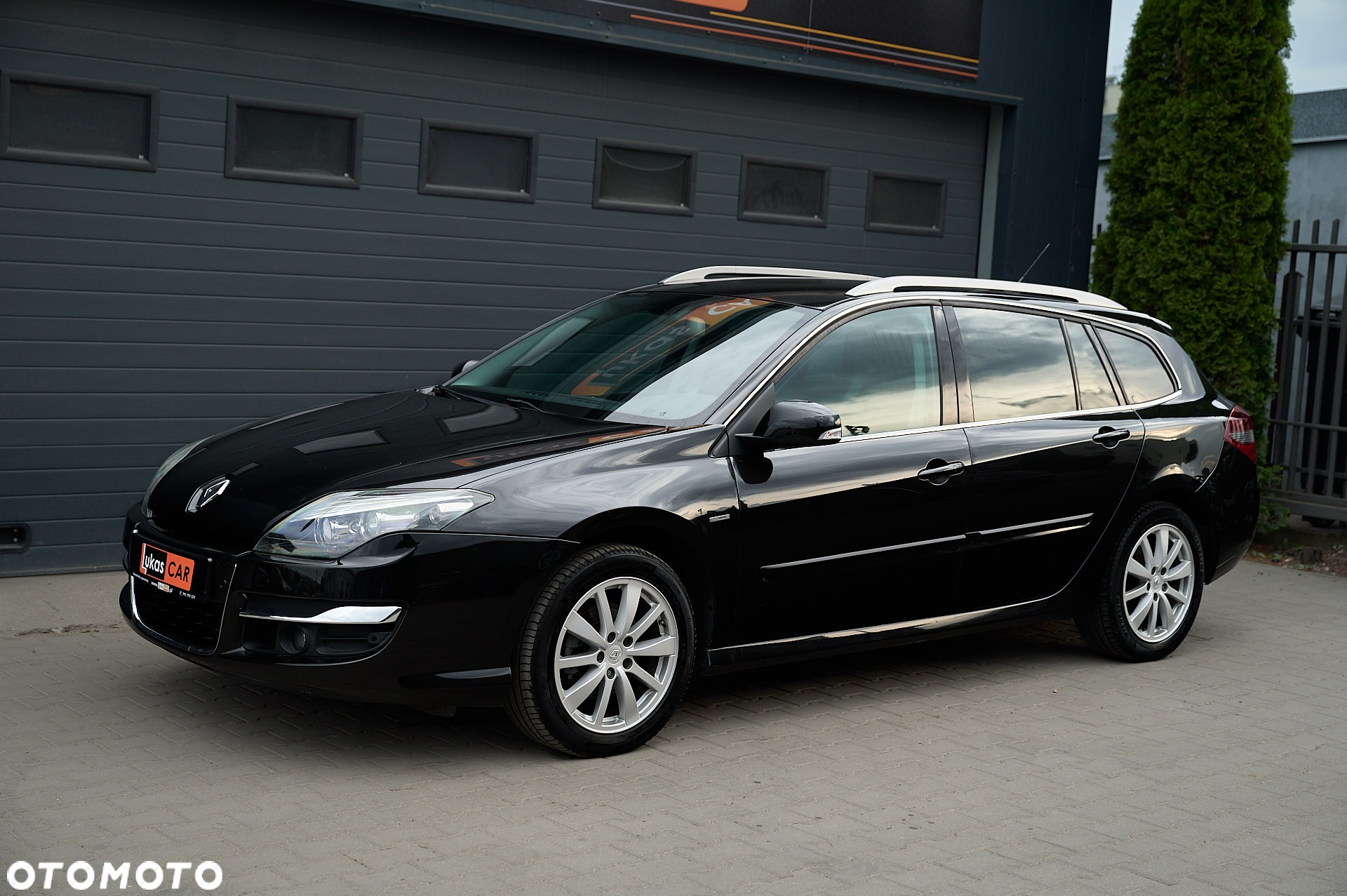 Renault Laguna Grandtour ENERGY dCi 130 FAP Start-Stop Bose Edition - 7