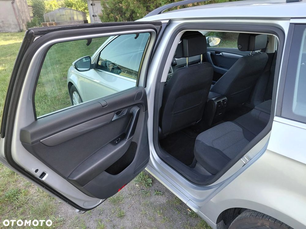 Volkswagen Passat Variant 1.8 TSI Comfortline - 10