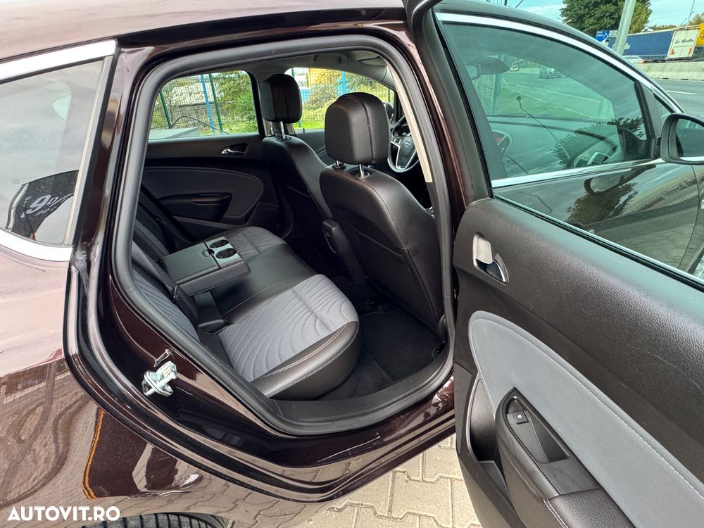 Opel Astra - 36