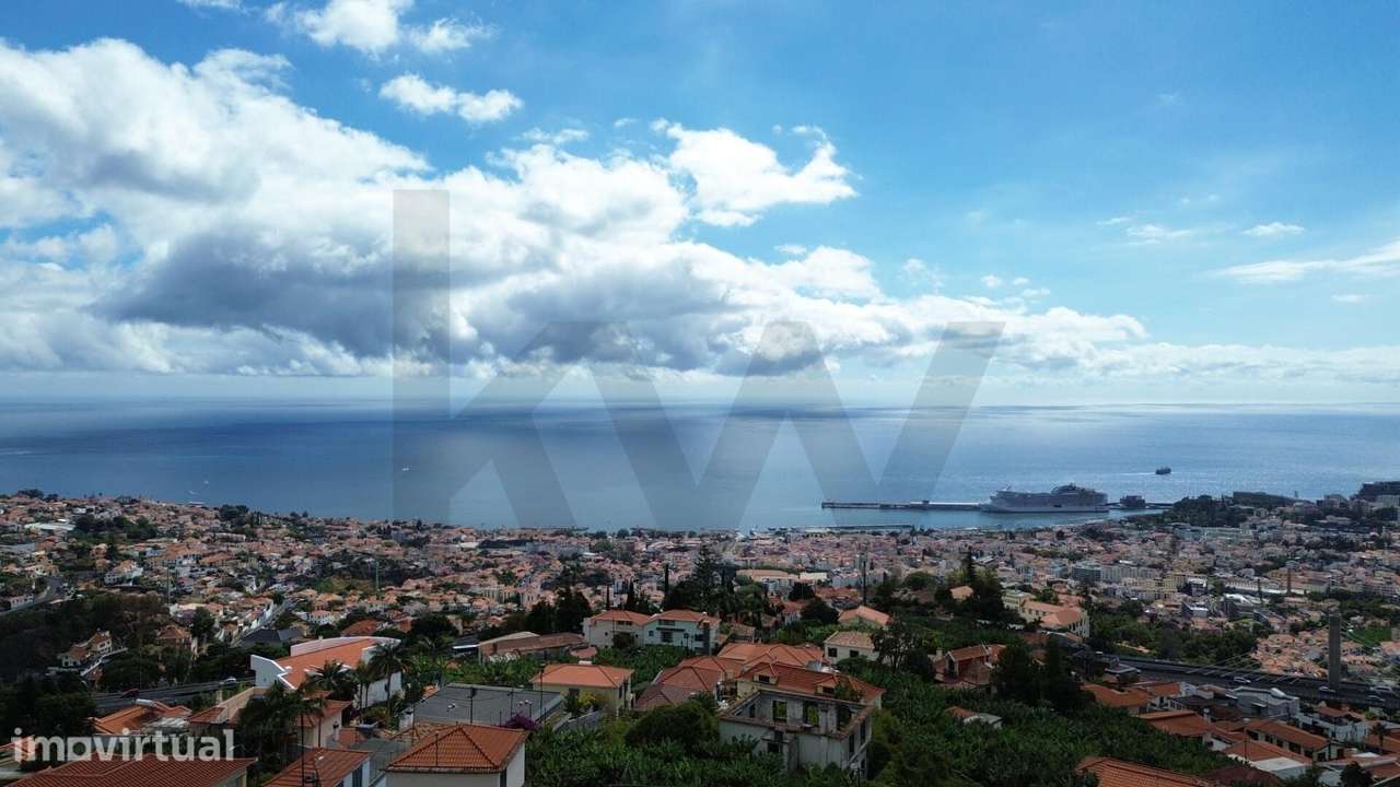 Moradia de Luxo com vista baía do Funchal, piscina, elevador, ar condi - Grande imagem: 2/26