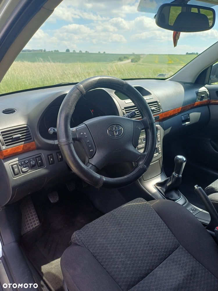 Toyota Avensis 2.0 D-4D Sol Plus - 8