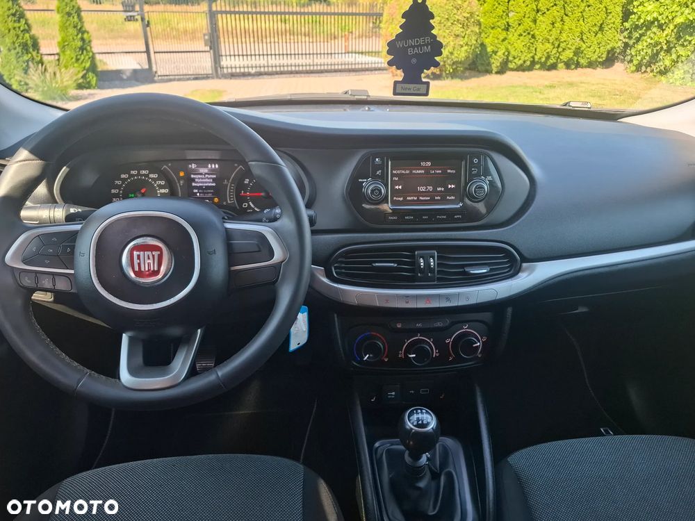 Fiat Tipo 1.4 16v Easy - 17