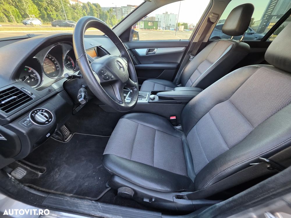 MERCEDES-BENZ C-Class 2010 — imagine 7