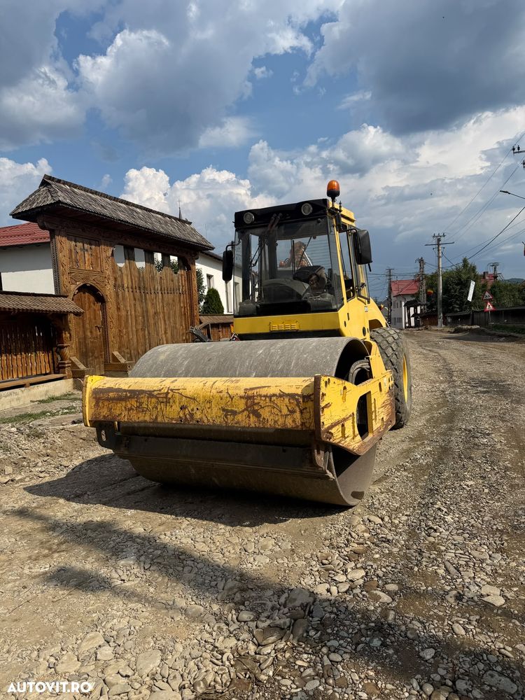 Bomag BW 213 DH-4 - 2