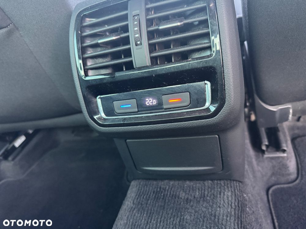 Volkswagen Passat 1.5 TSI OPF DSG Comfortline - 10