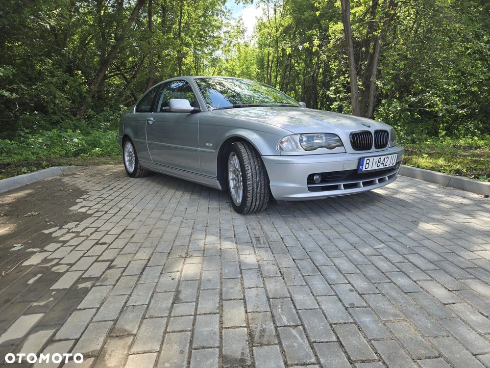 BMW Seria 3 323Ci - 7