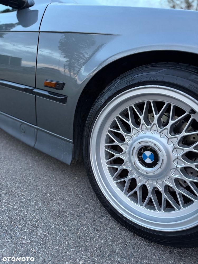 BMW Seria 3 320i - 23