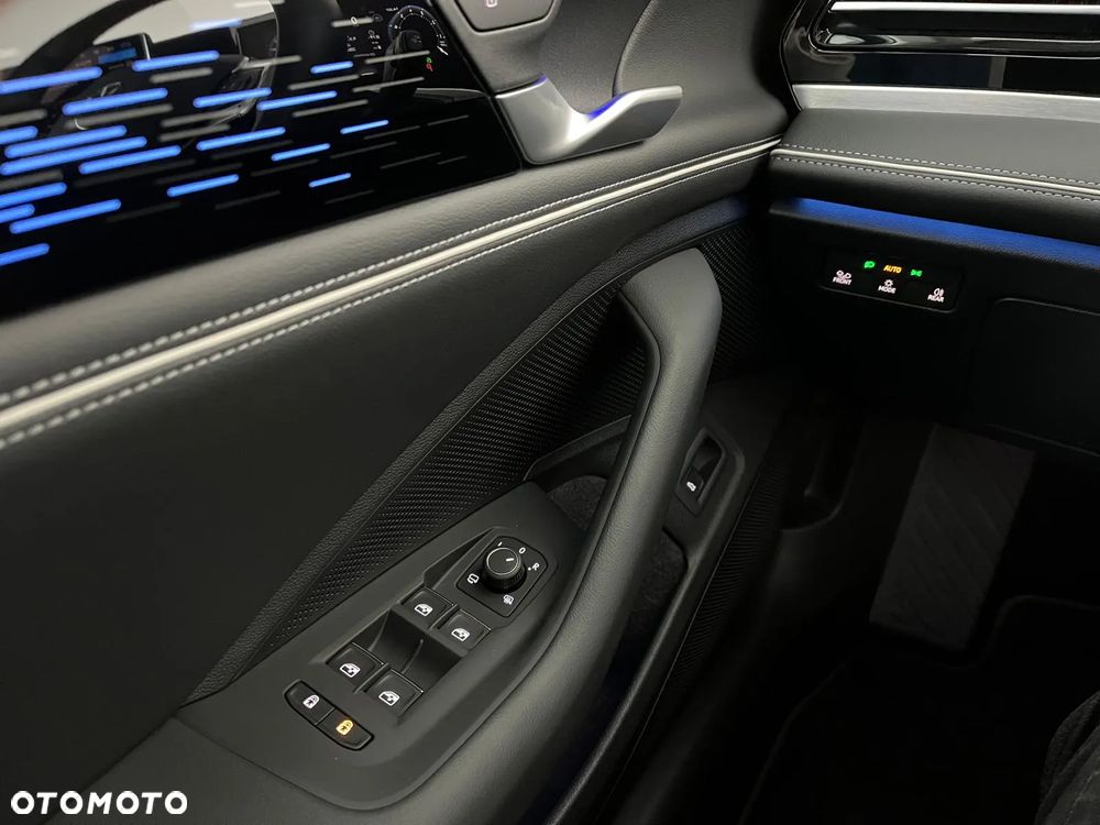 Volkswagen Passat 1.5 TSI EVO Elegance DSG - 16