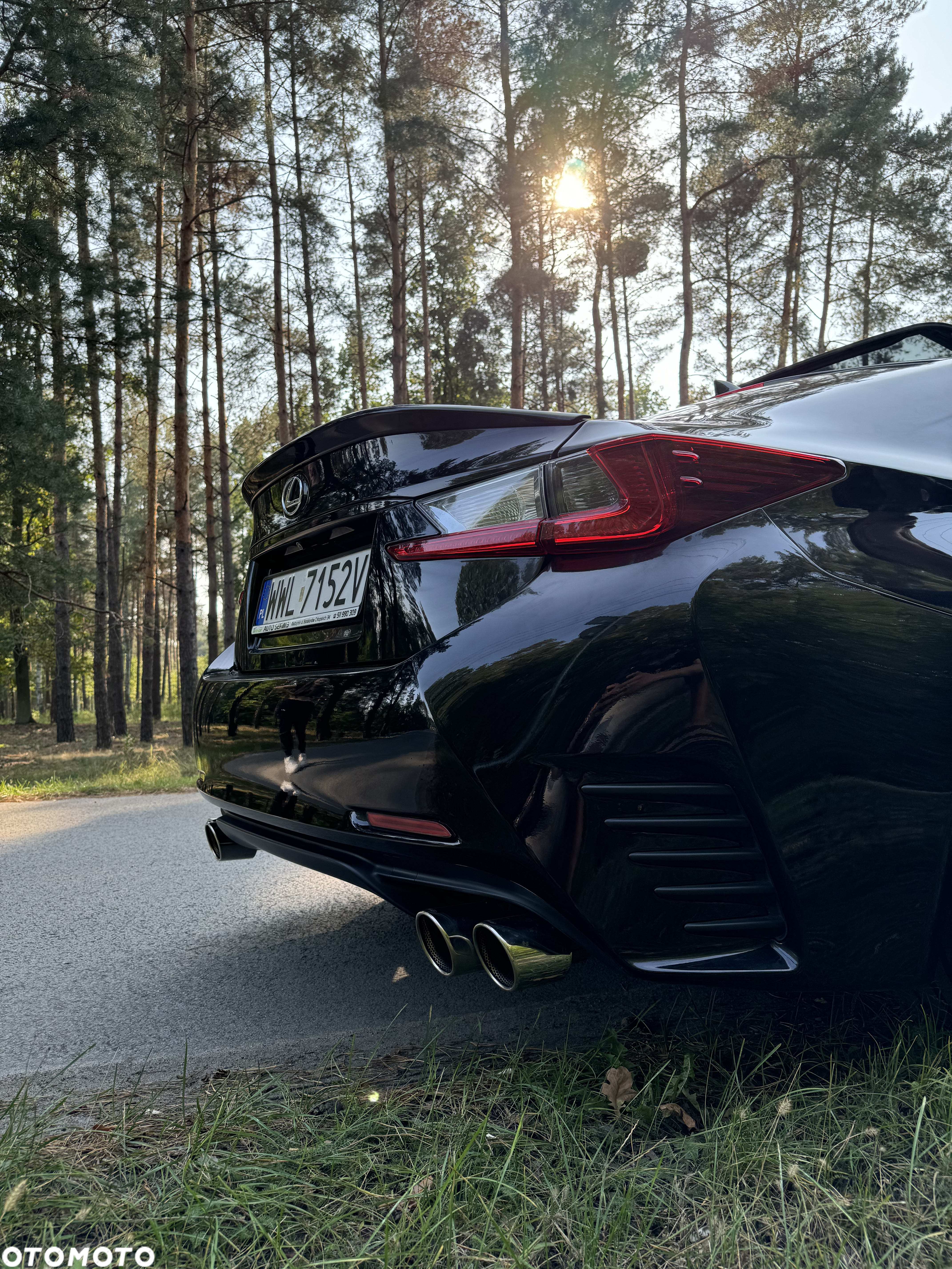 Lexus RC 200t / 300 F Sport - 9