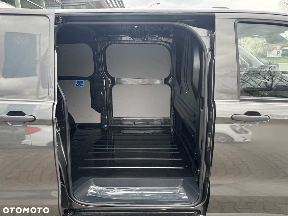 Volkswagen Transporter - 9