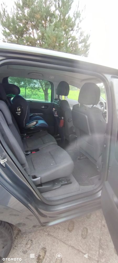 Peugeot 5008 - 6