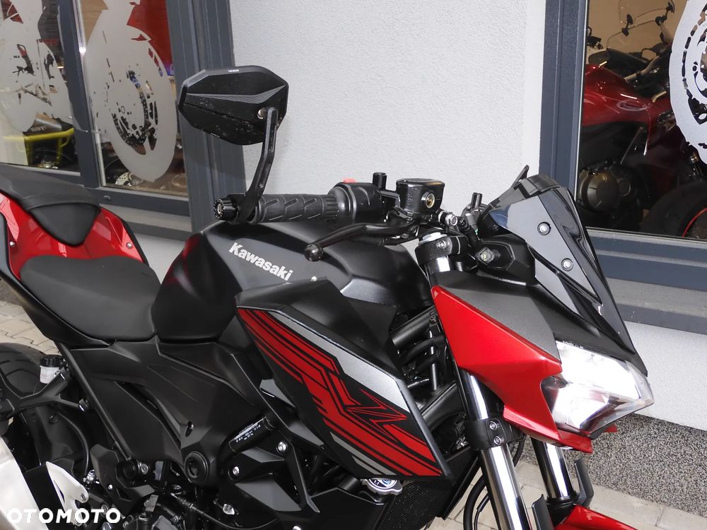 Kawasaki Z - 4