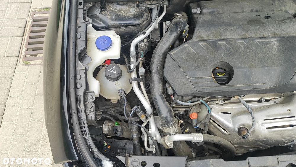 Peugeot 508 225 e-EAT8 GT - 18