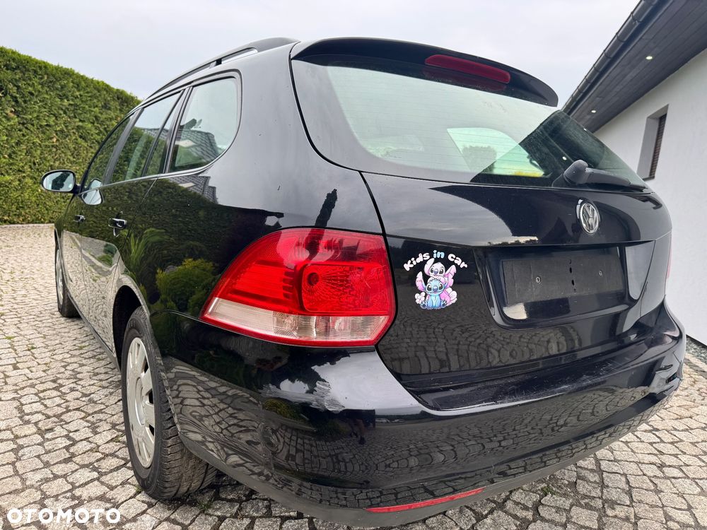 Volkswagen Golf - 21