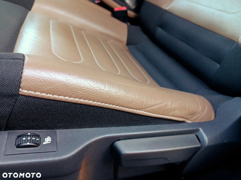 Citroën C4 Cactus - 15