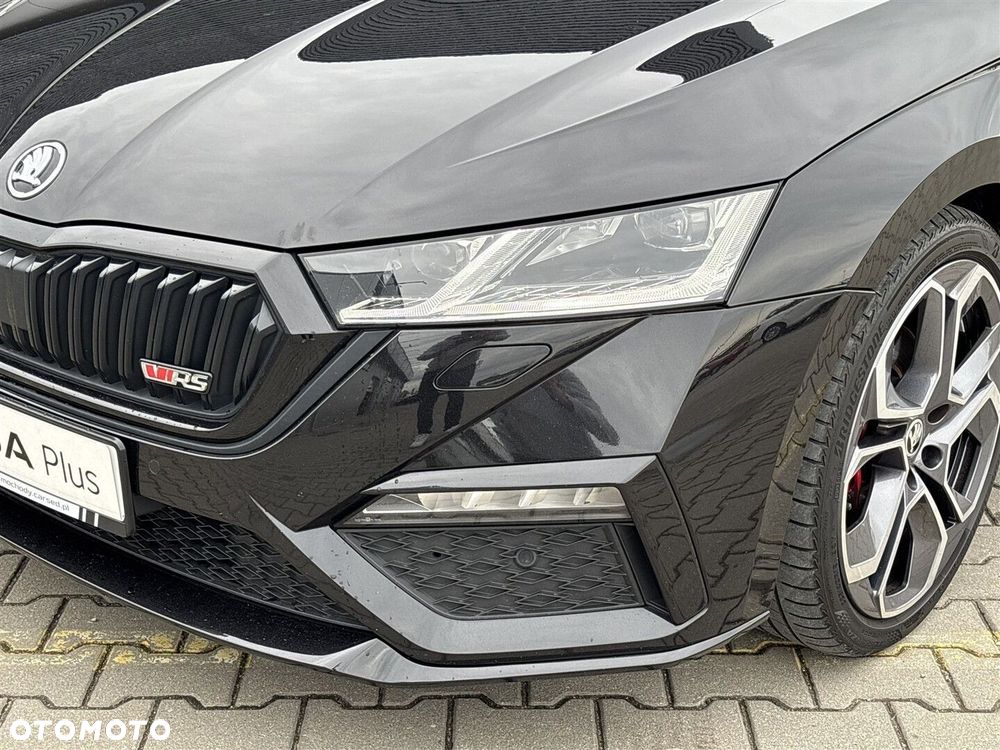 Skoda Octavia 2.0 TDI RS DSG - 35