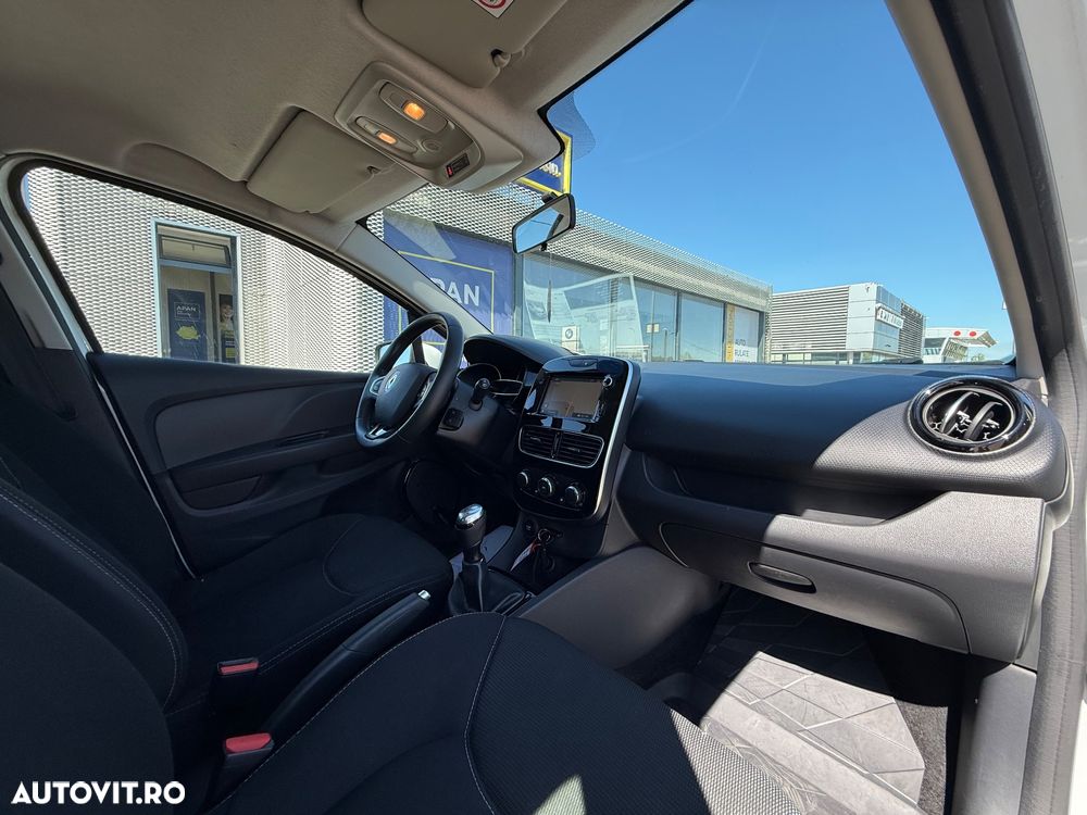 Renault Clio Estate Energy TCe Zen - 17