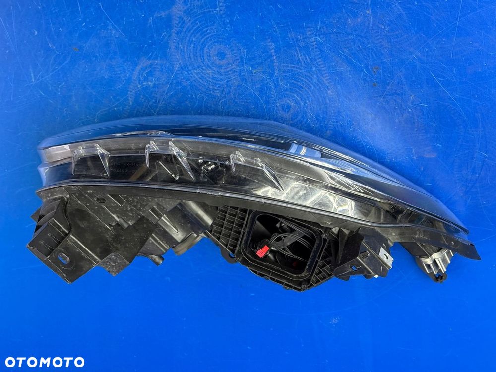 LEWY REFLEKTOR SOCZEWKA LED RENAULT KADJAR ORYGINAŁ EUR BDB - 10