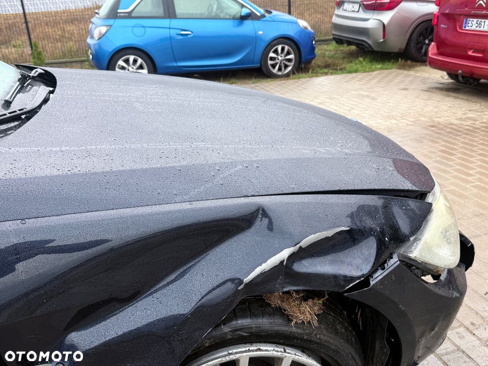 BMW Seria 3 335i Touring Edition Sport - 7