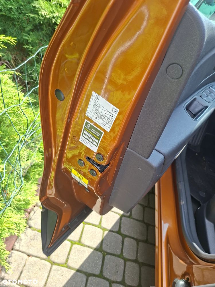 Renault Captur (ENERGY) TCe 90 LIFE - 9
