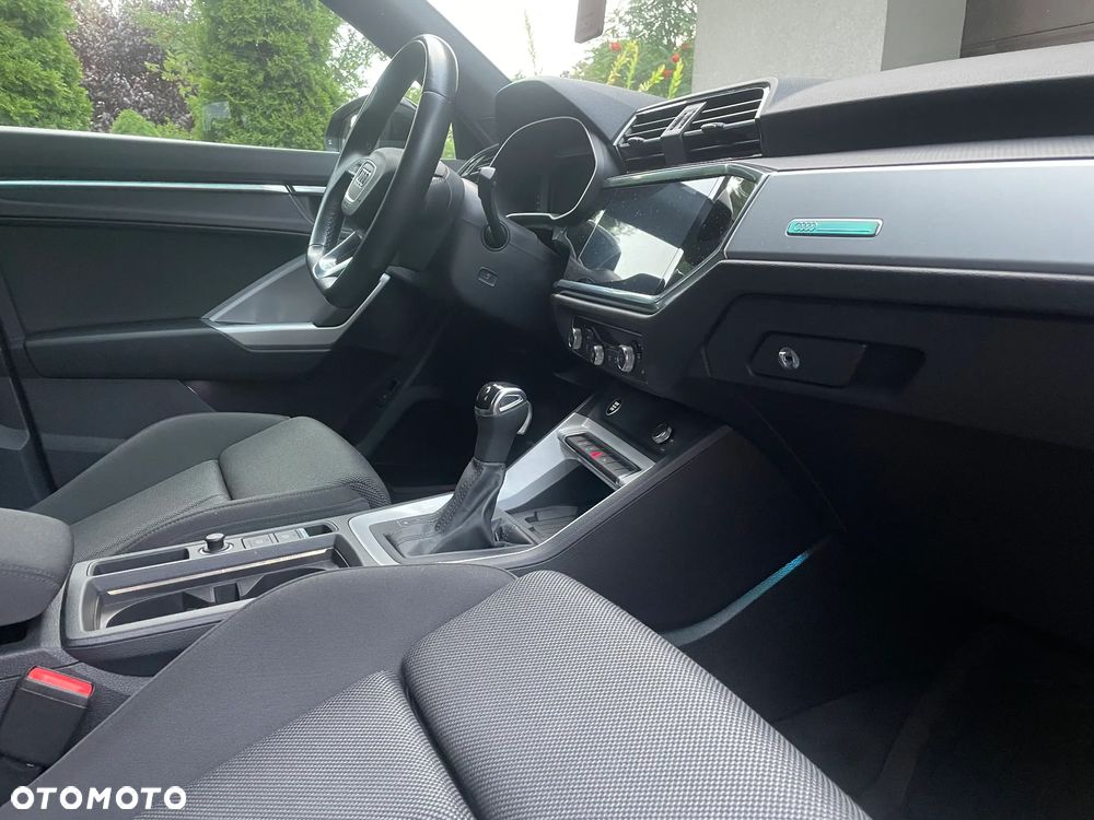 Audi Q3 35 TFSI mHEV S-Line S tronic - 17