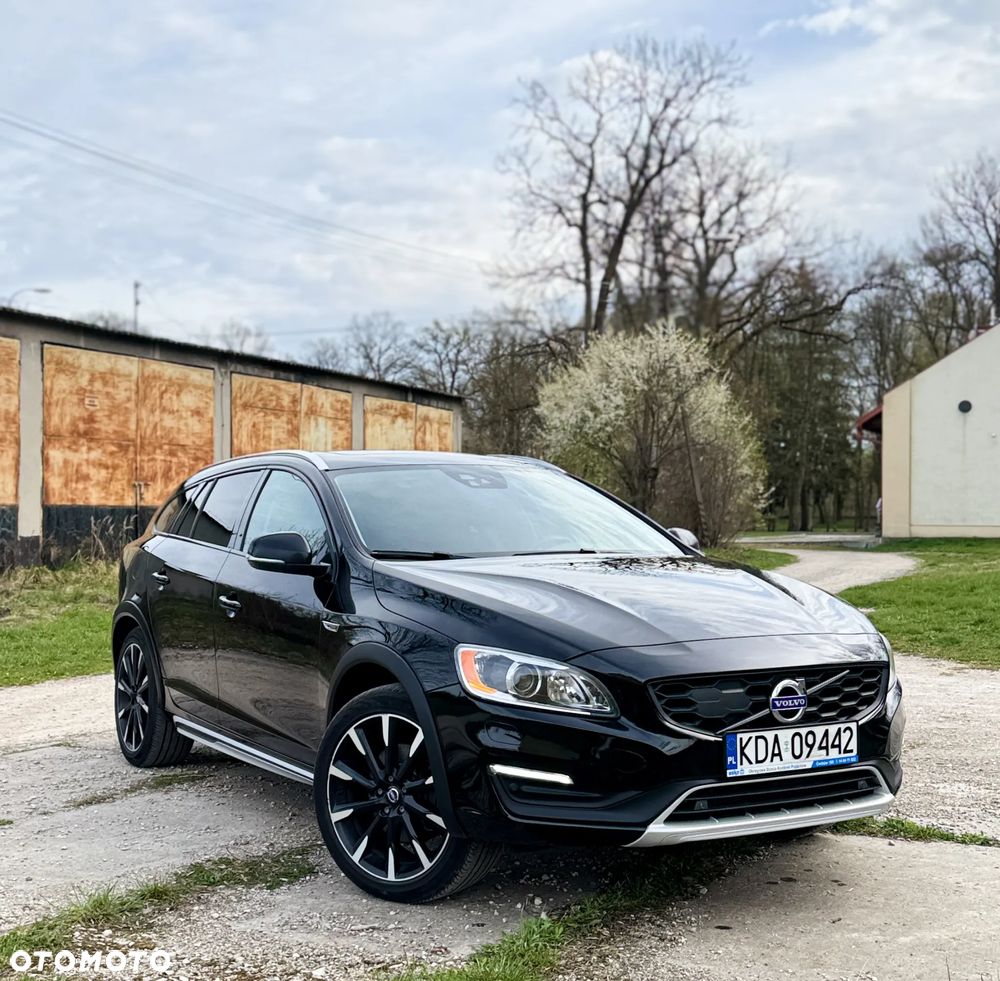 Volvo V60 T5 Geartronic Summum - 1