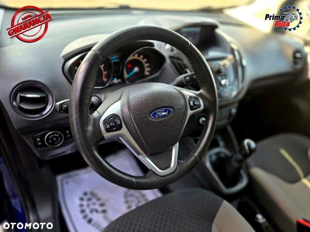 Ford Tourneo Courier - 25
