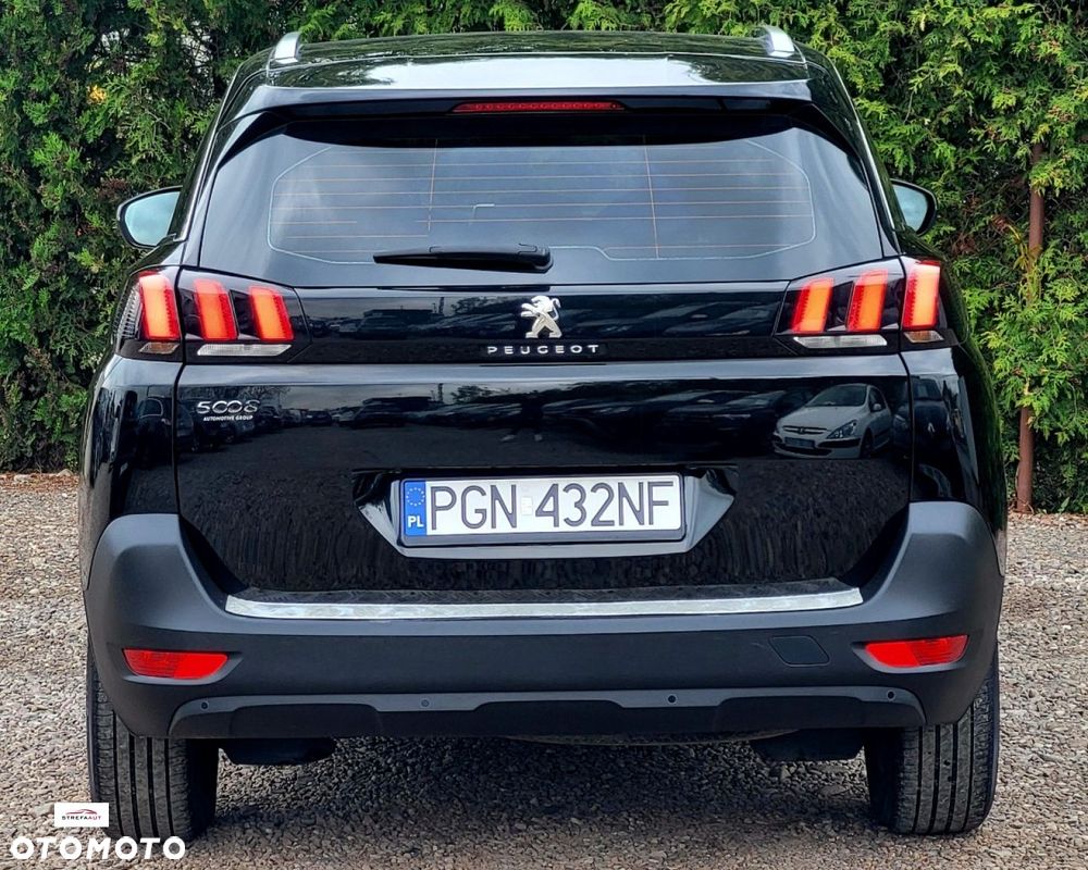 Peugeot 5008 - 23