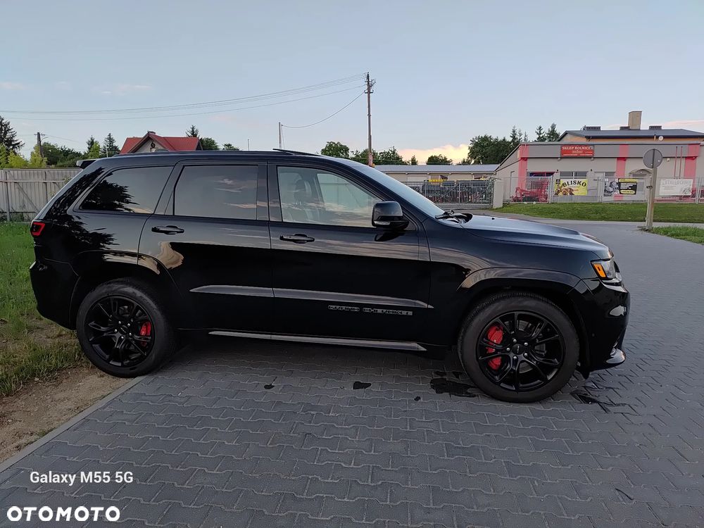 Jeep Grand Cherokee SRT Night - 22