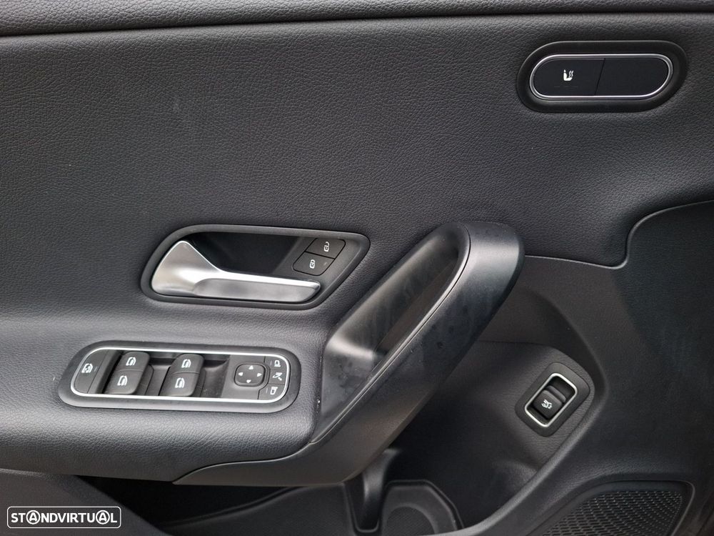 Mercedes-Benz CLA 180 d Shooting Brake Style Plus Aut. - 17