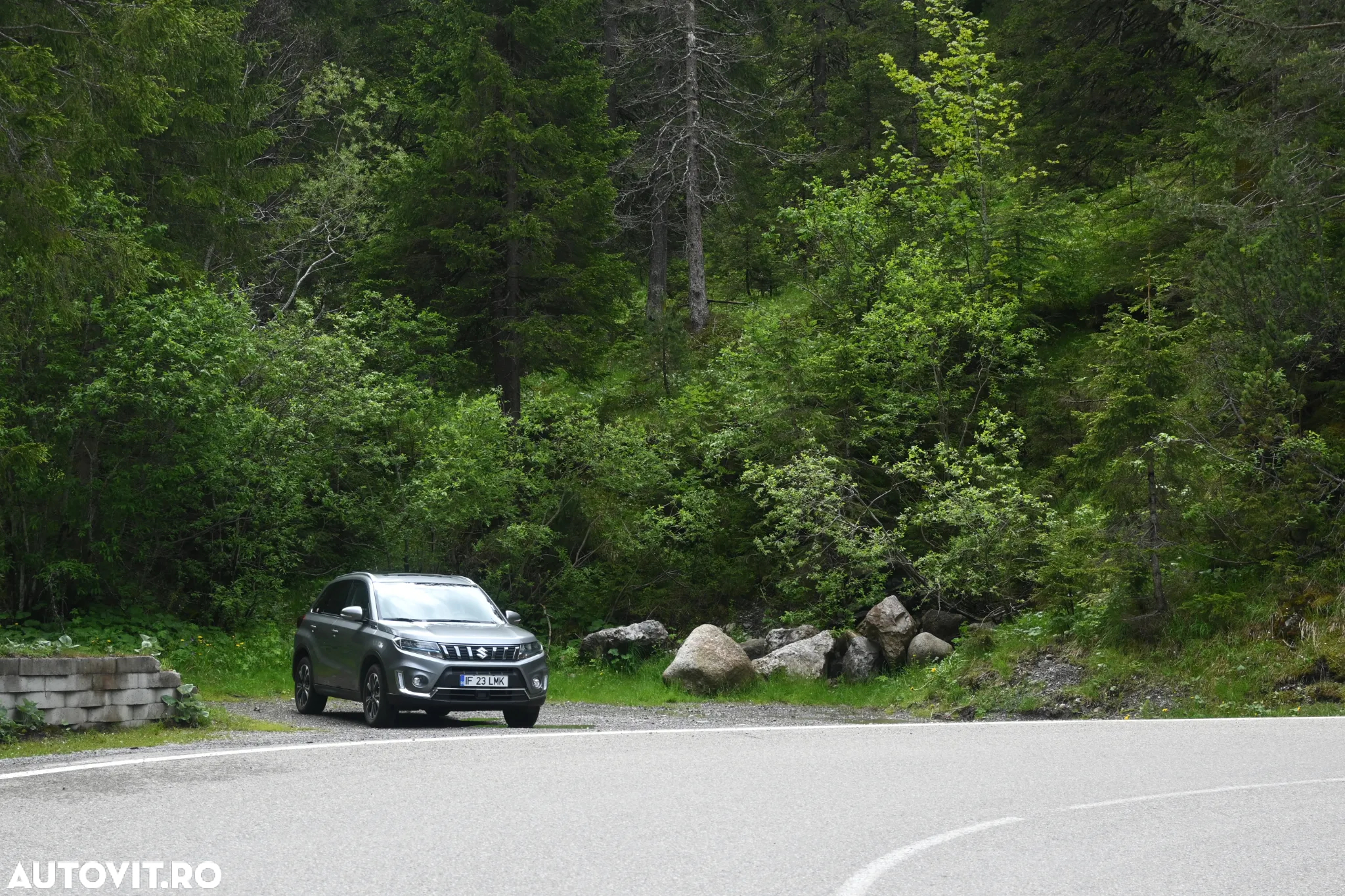 Suzuki Vitara 1.5 HEV Luxus - 6